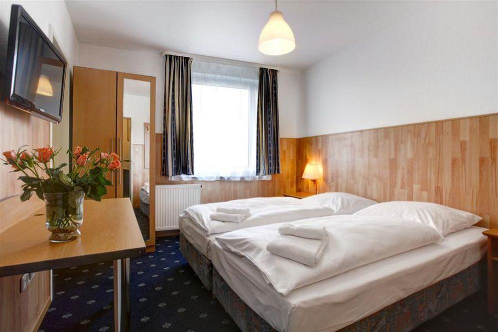Itm Hotel An Der Bille Hamburg Ngoại thất bức ảnh