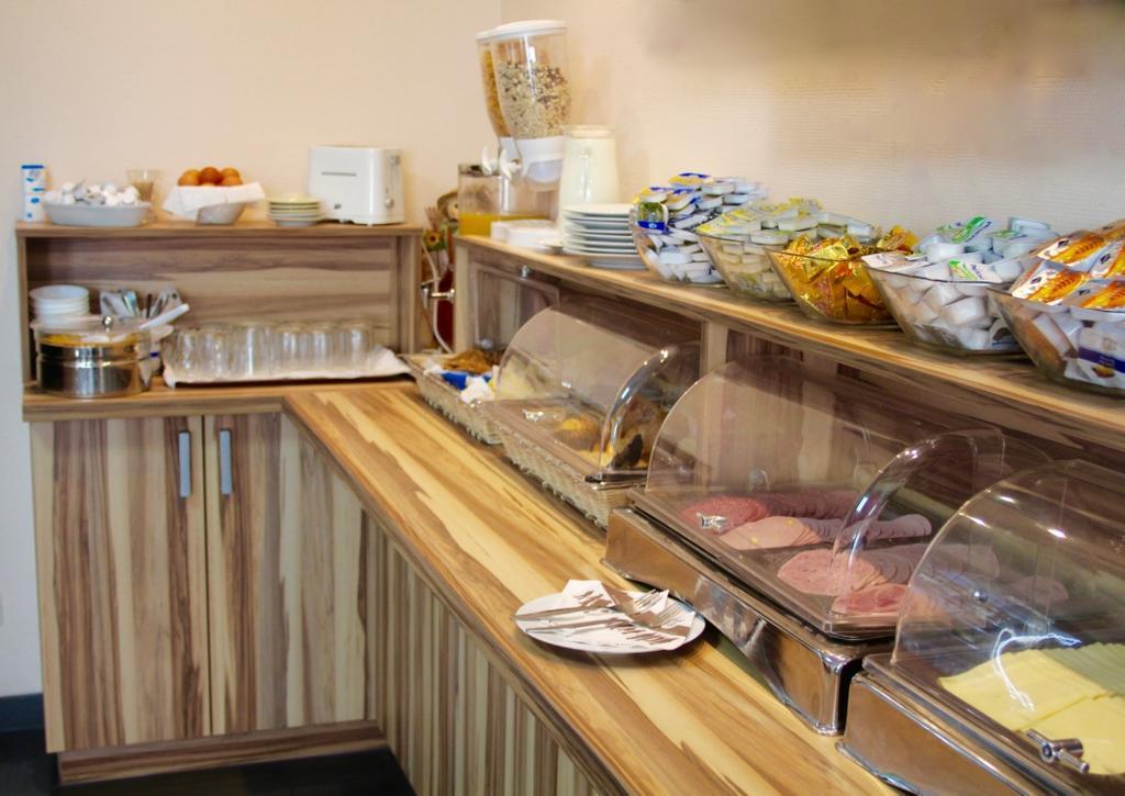 Itm Hotel An Der Bille Hamburg Ngoại thất bức ảnh