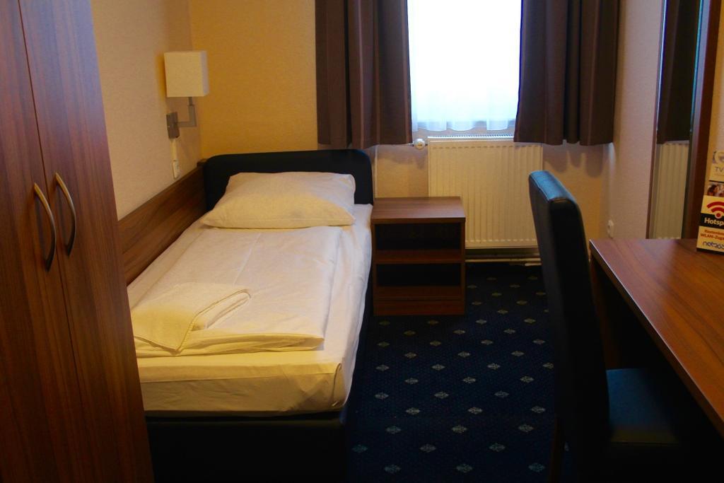 Itm Hotel An Der Bille Hamburg Ngoại thất bức ảnh